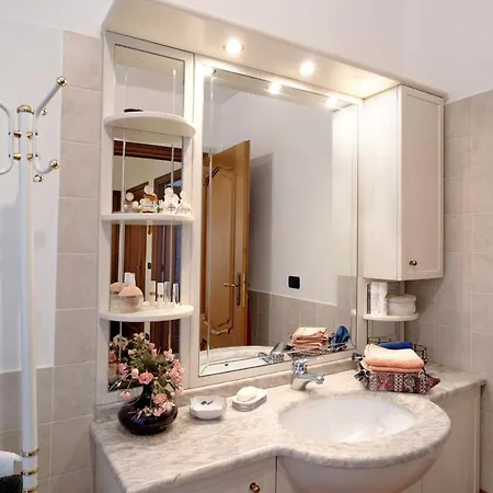 Casa Tiziana 度假居 *